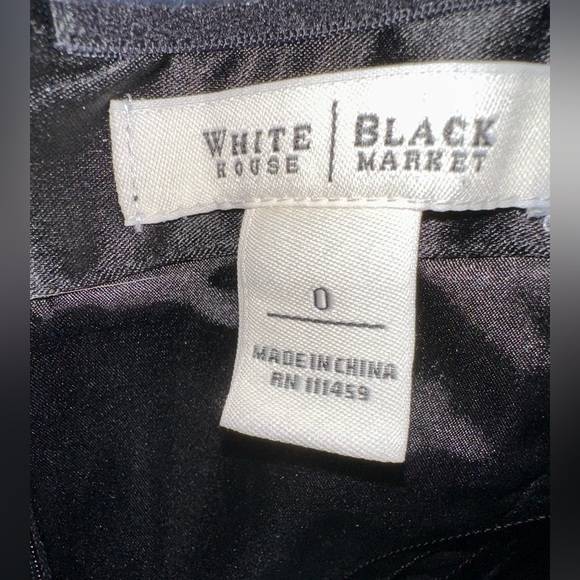 WHITE HOUSE BLACK MARKET DRESS - Picture 5 of 8